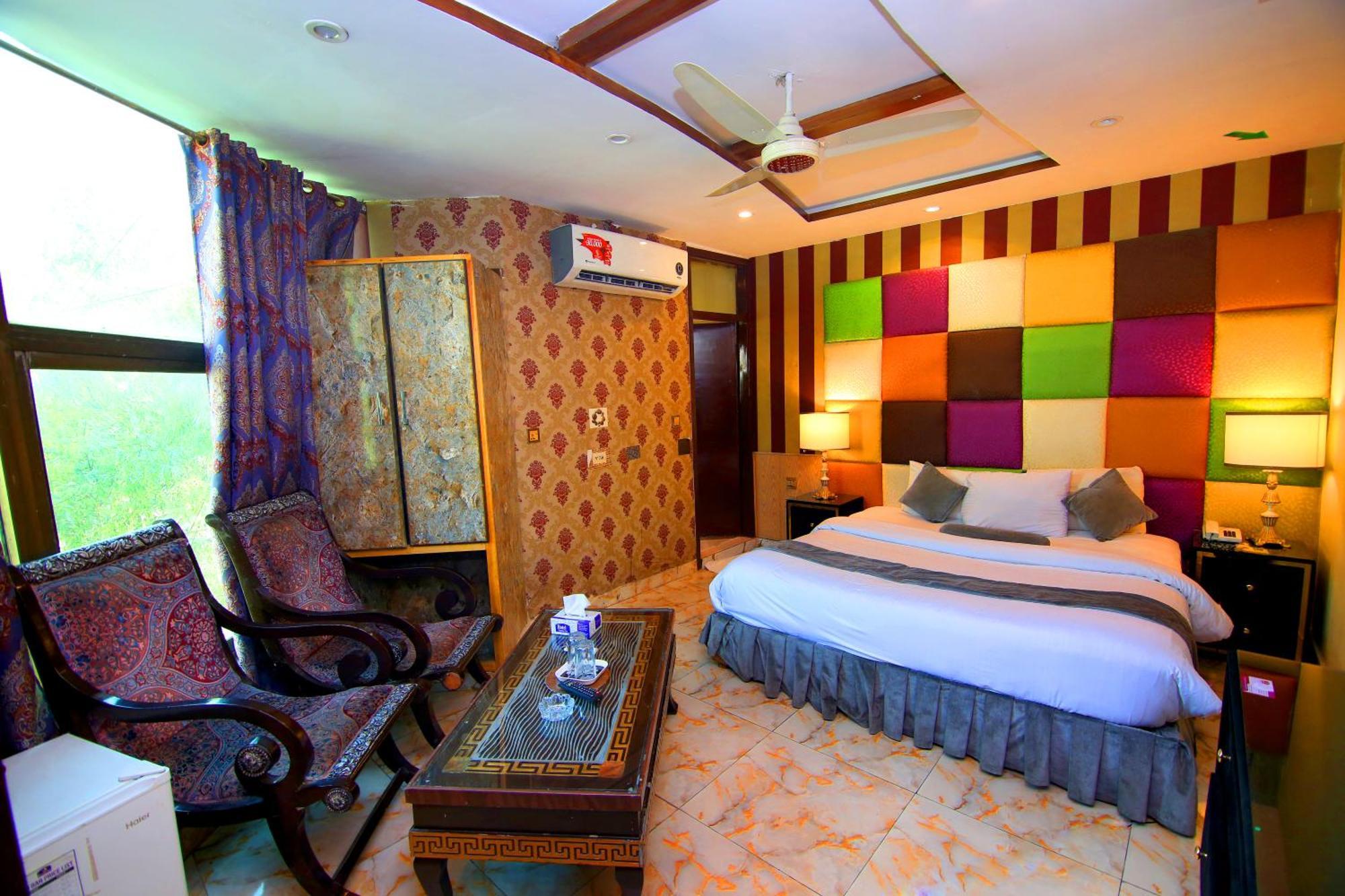 Premier Inn Gulberg 拉合尔 外观 照片