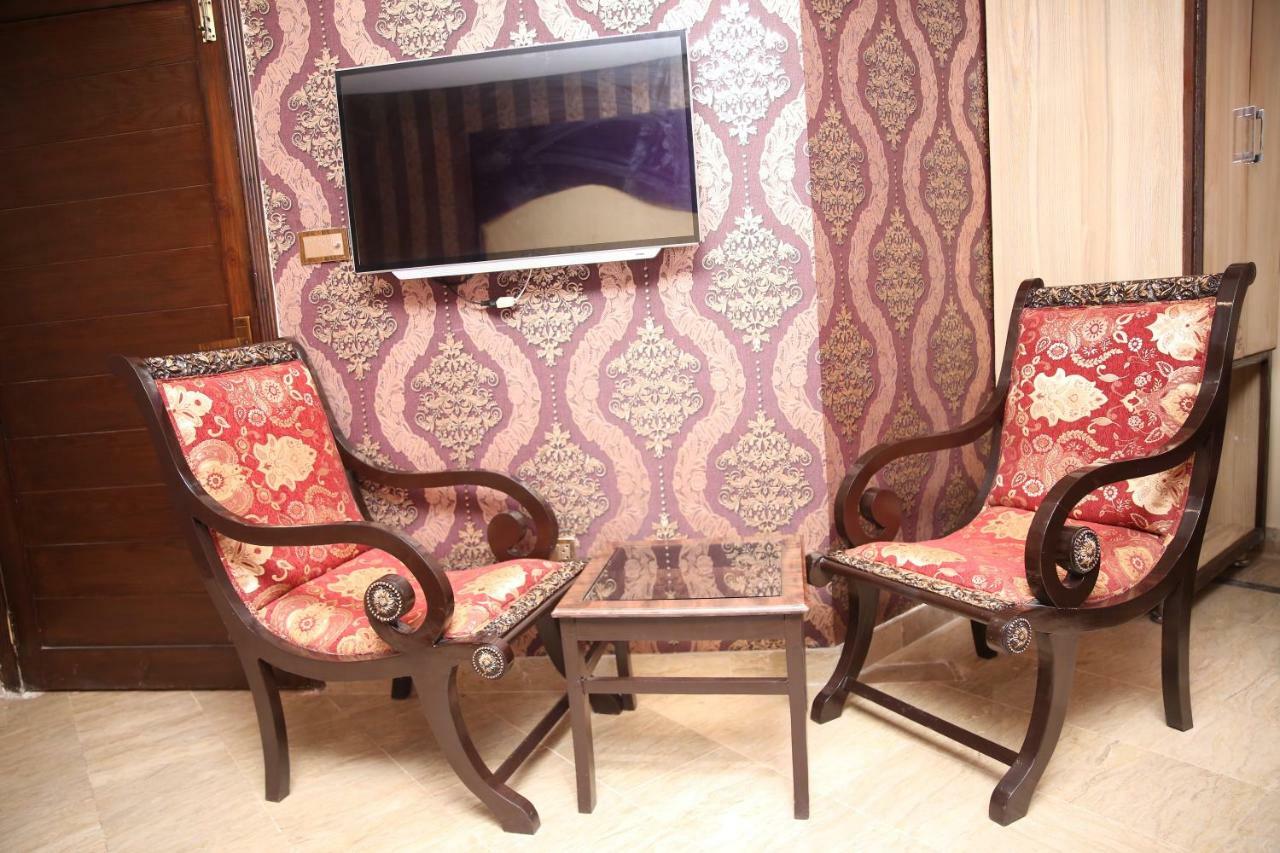 Premier Inn Gulberg 拉合尔 外观 照片