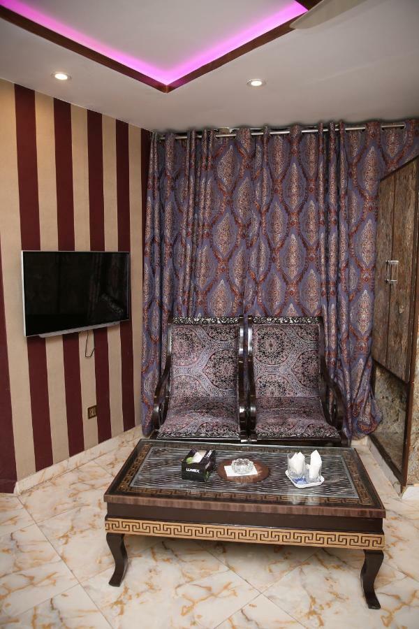 Premier Inn Gulberg 拉合尔 外观 照片